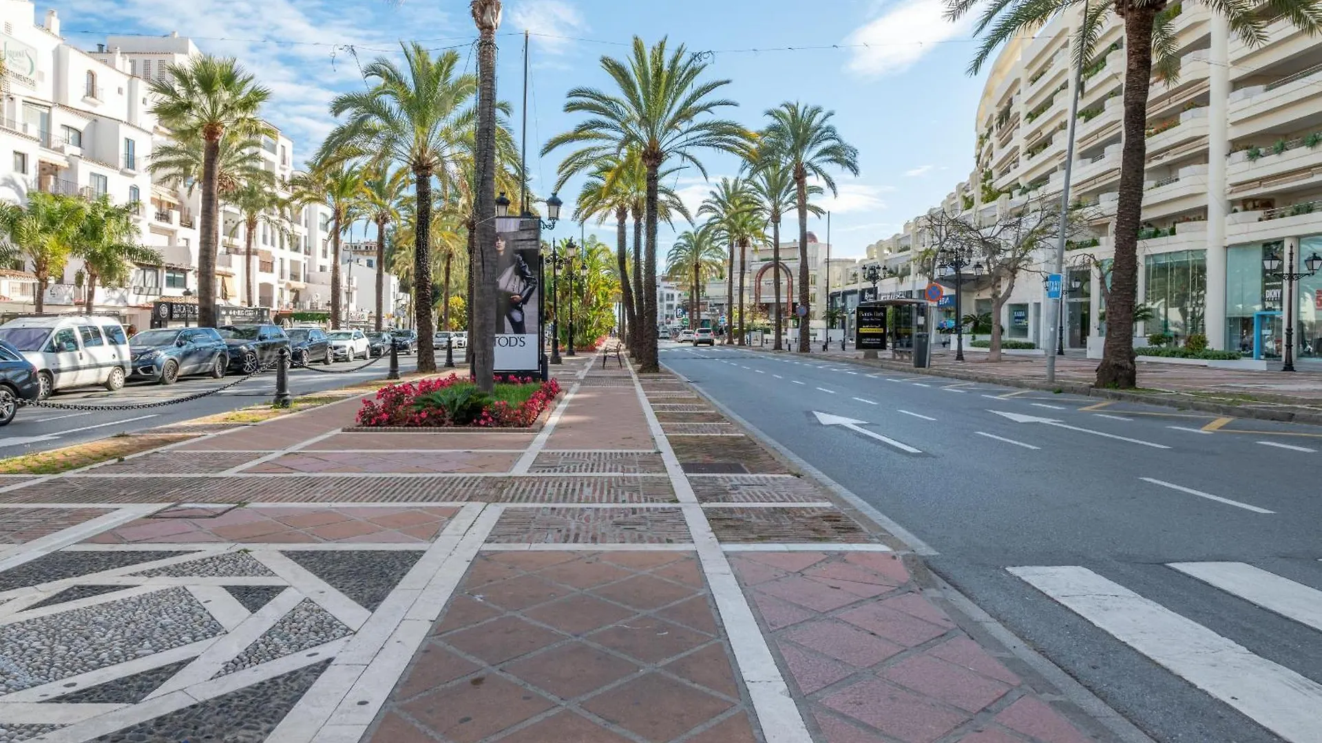 Las Gaviotas - Playas Del Duque - Puerto Banus Marbella 0*,  Spain